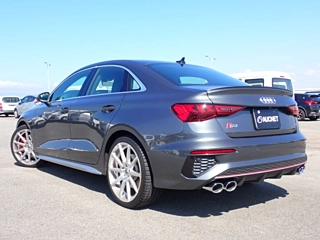 Заказать AUDI S3