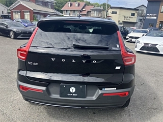 Заказать VOLVO XC40