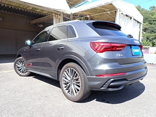 Заказать AUDI Q3