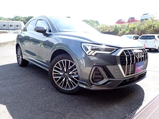 Заказать AUDI Q3
