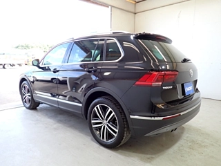 Заказать VOLKSWAGEN TIGUAN