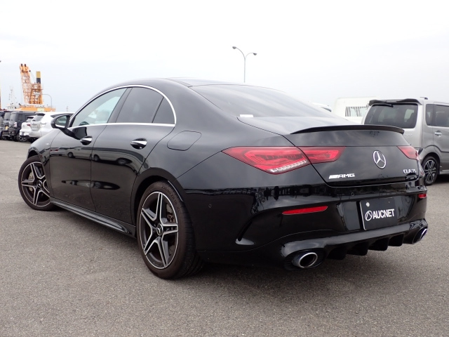 MERCEDES BENZ AMG 2021