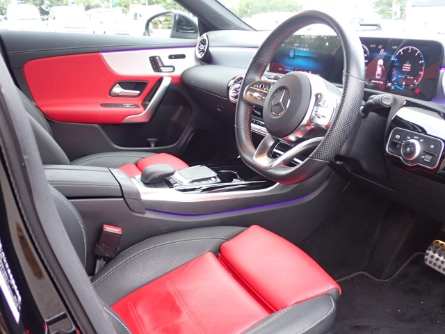 MERCEDES BENZ AMG 2021
