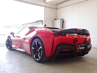 Заказать FERRARI SF90