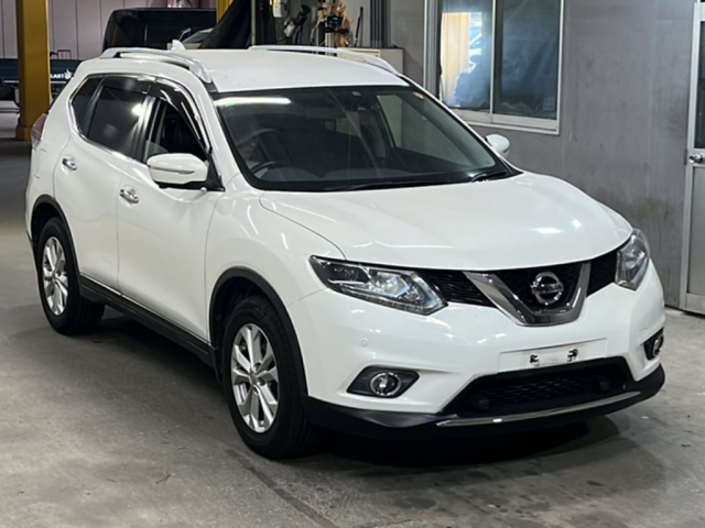 NISSAN X-TRAIL 2016