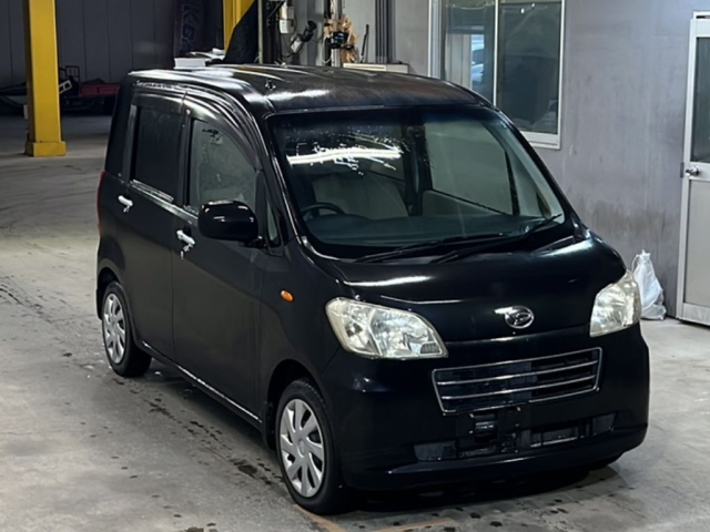 DAIHATSU TANTO EXE 2010