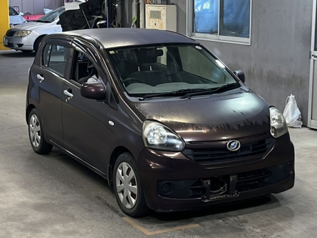 DAIHATSU MIRA E S 2014