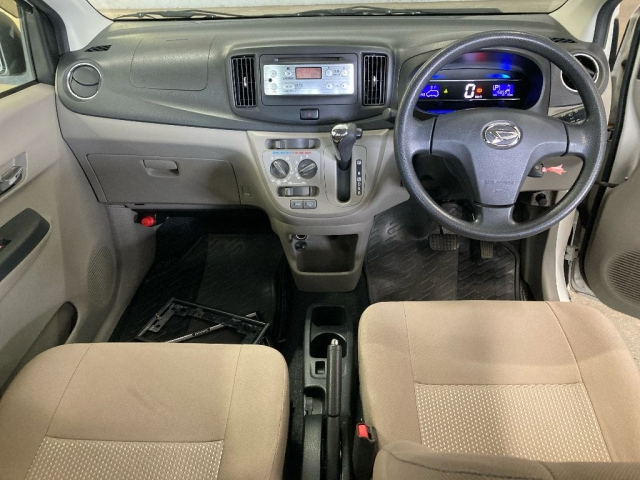 DAIHATSU MIRA E S 2012