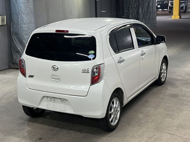 DAIHATSU MIRA E S 2012
