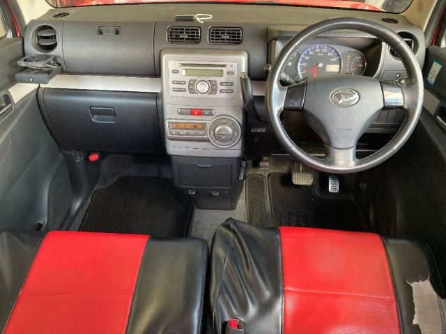 DAIHATSU MOVE CONTE 2010