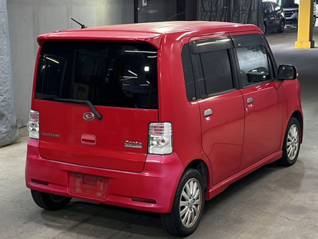 DAIHATSU MOVE CONTE 2010