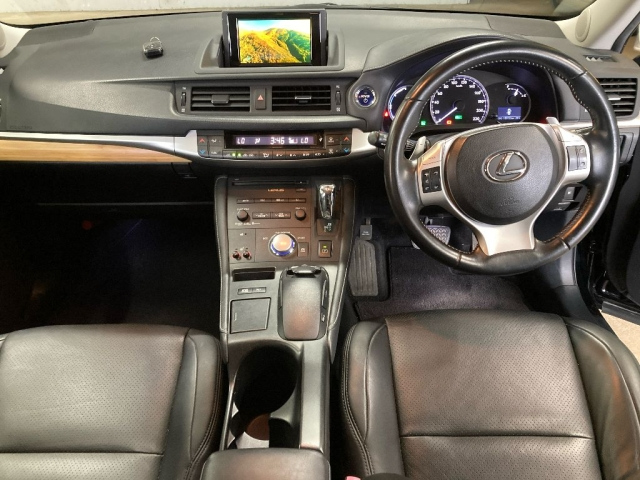 LEXUS CT 2011
