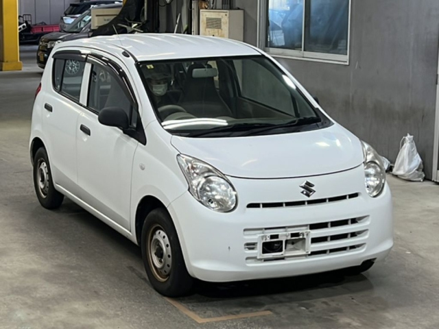 SUZUKI ALTO VAN 2013