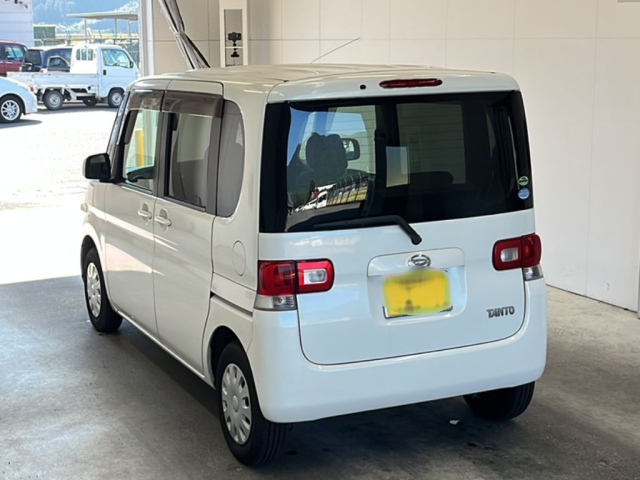 DAIHATSU TANTO 2009