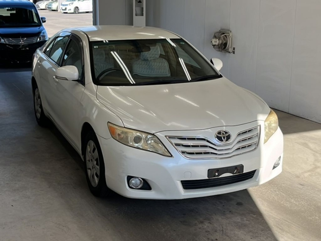TOYOTA CAMRY 2010