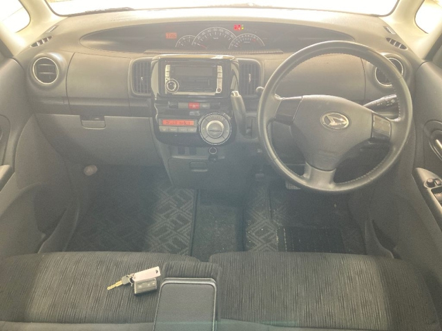 DAIHATSU TANTO 2010