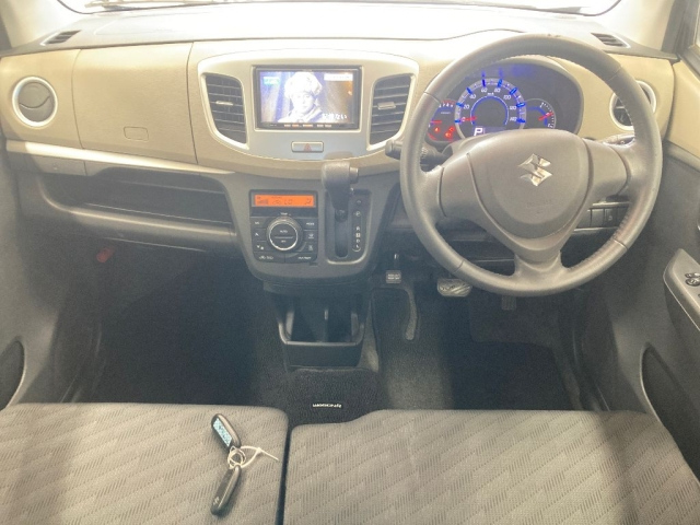 SUZUKI WAGON R 2013