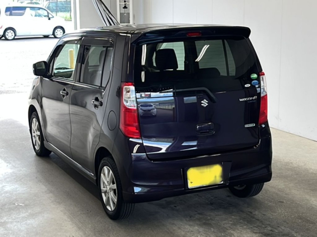 SUZUKI WAGON R 2013