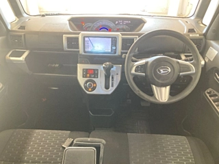 DAIHATSU WAKE 2015