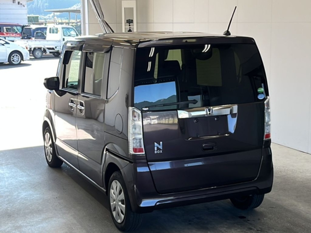 HONDA N BOX 2017