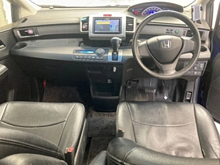 HONDA FREED 2012