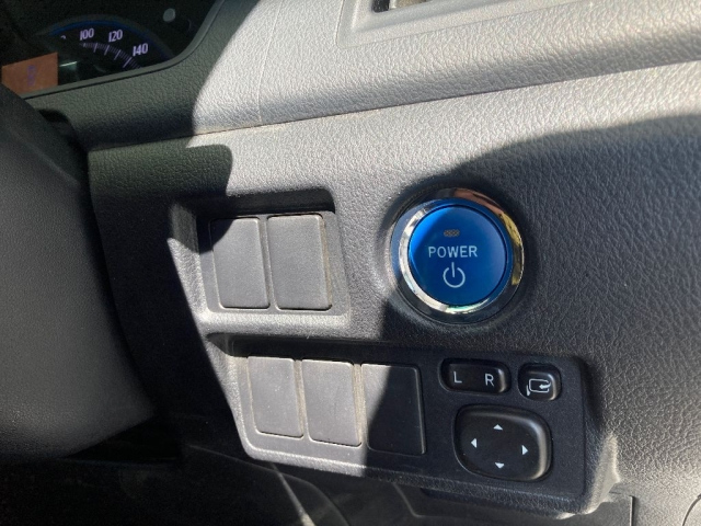 TOYOTA SAI 2010