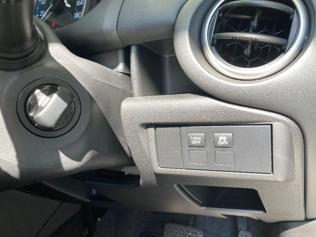 MAZDA DEMIO 2013
