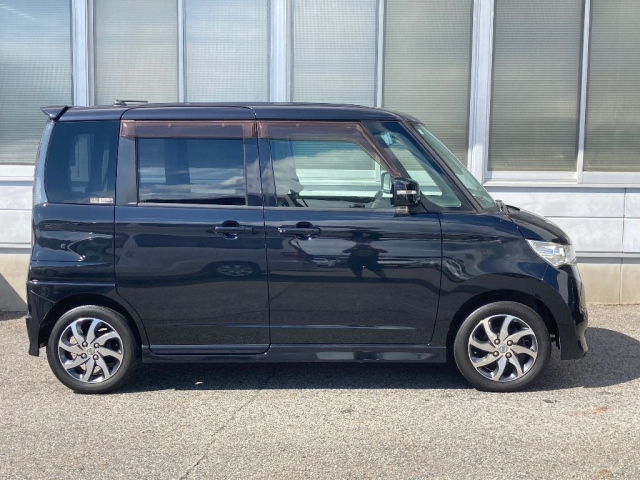 NISSAN ROOX 2011