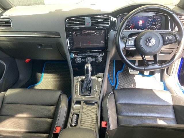 VOLKSWAGEN GOLF VARIANT 2019