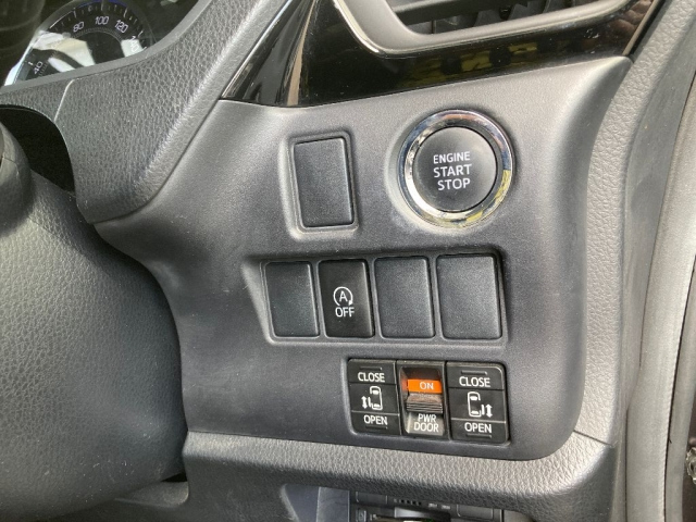 TOYOTA ESQUIRE 2014