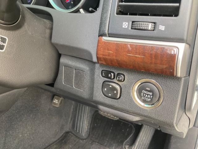 TOYOTA MARK X 2013