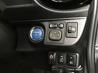 TOYOTA AQUA 2015