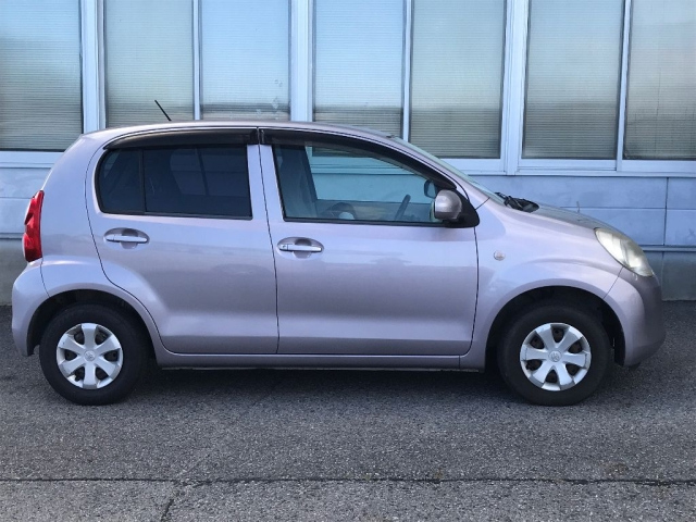TOYOTA PASSO 2010