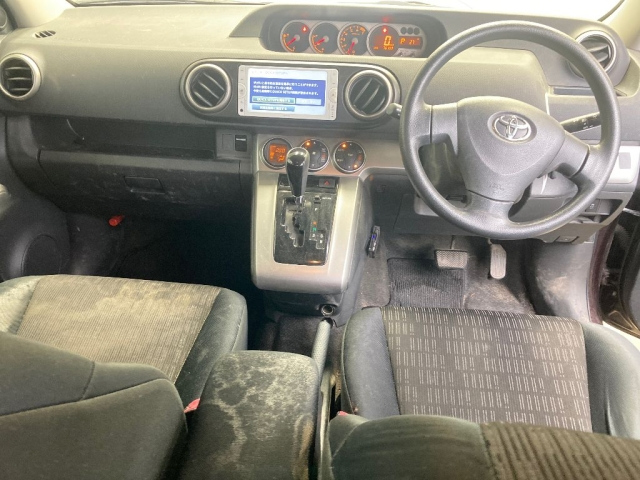 TOYOTA COROLLA RUMION 2013