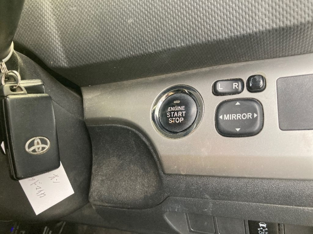 TOYOTA COROLLA RUMION 2013