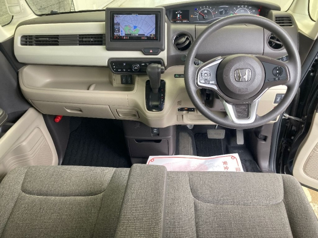 HONDA N BOX 2017