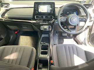 TOYOTA AQUA 2022