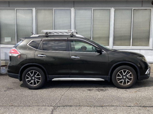NISSAN X-TRAIL 2014