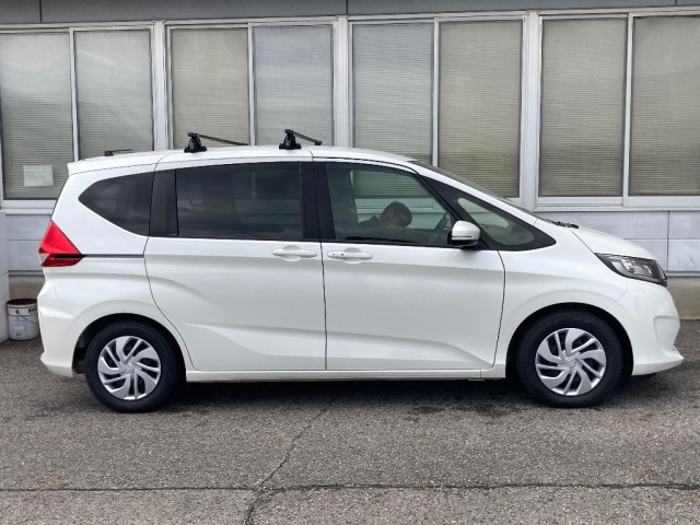 HONDA FREED 2019