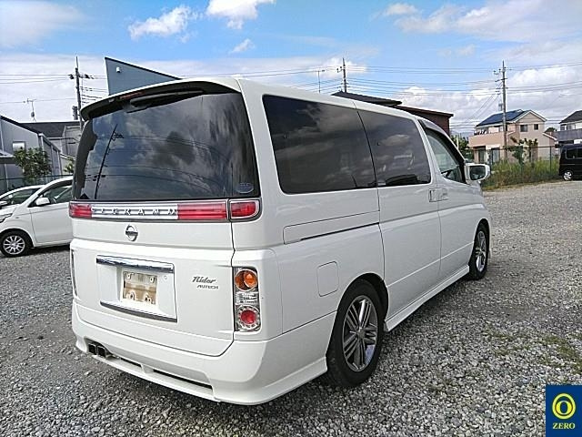 NISSAN ELGRAND 2008