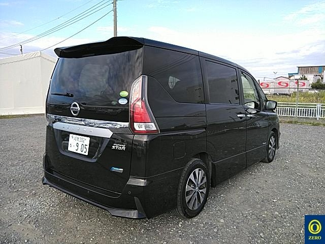 NISSAN SERENA 2017