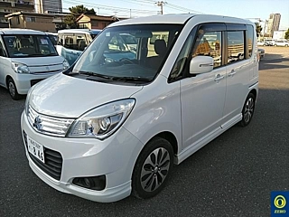 MITSUBISHI DELICA D2 2014