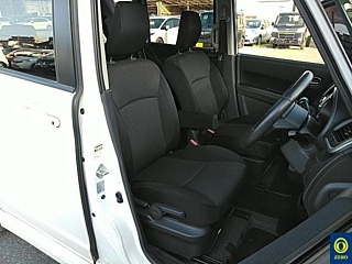 MITSUBISHI DELICA D2 2014