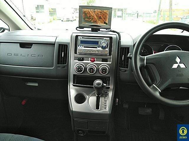 MITSUBISHI DELICA D5 2009