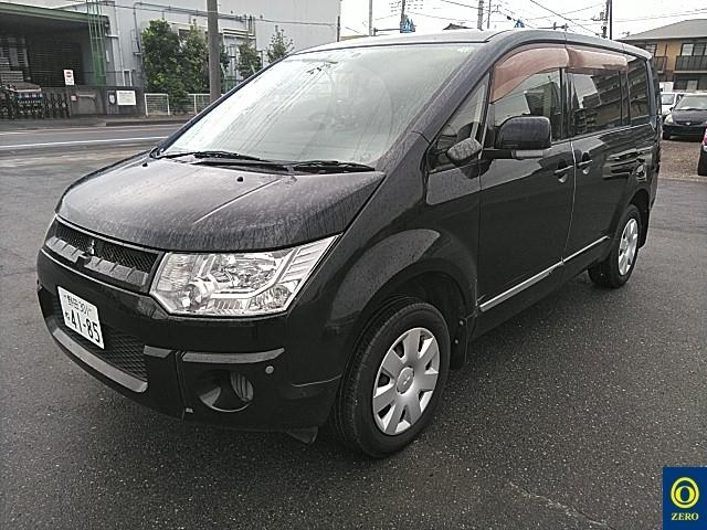 MITSUBISHI DELICA D5 2009
