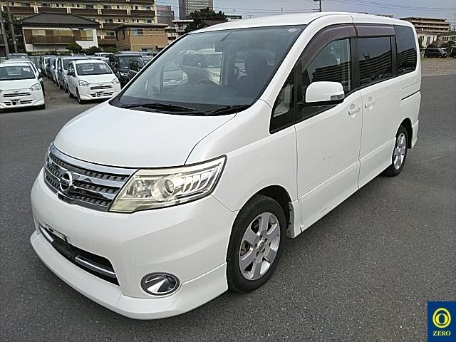 NISSAN SERENA 2010