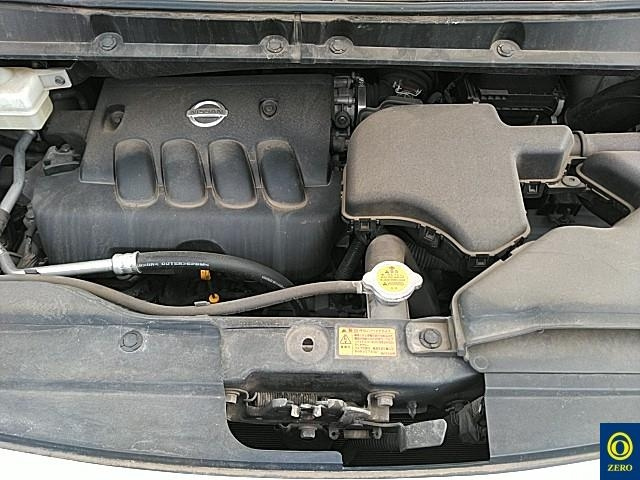 NISSAN SERENA 2010