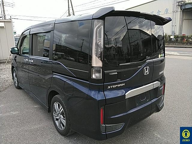 HONDA STEP WAGON 2018