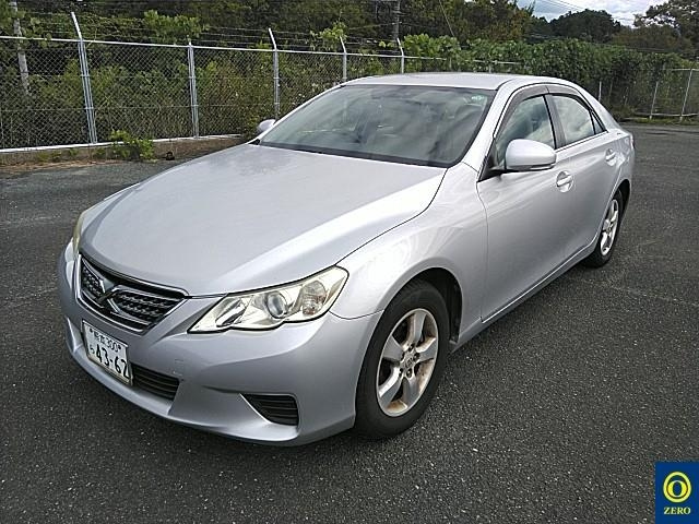 TOYOTA MARK X 2011