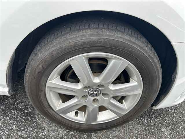 VOLKSWAGEN POLO 2014